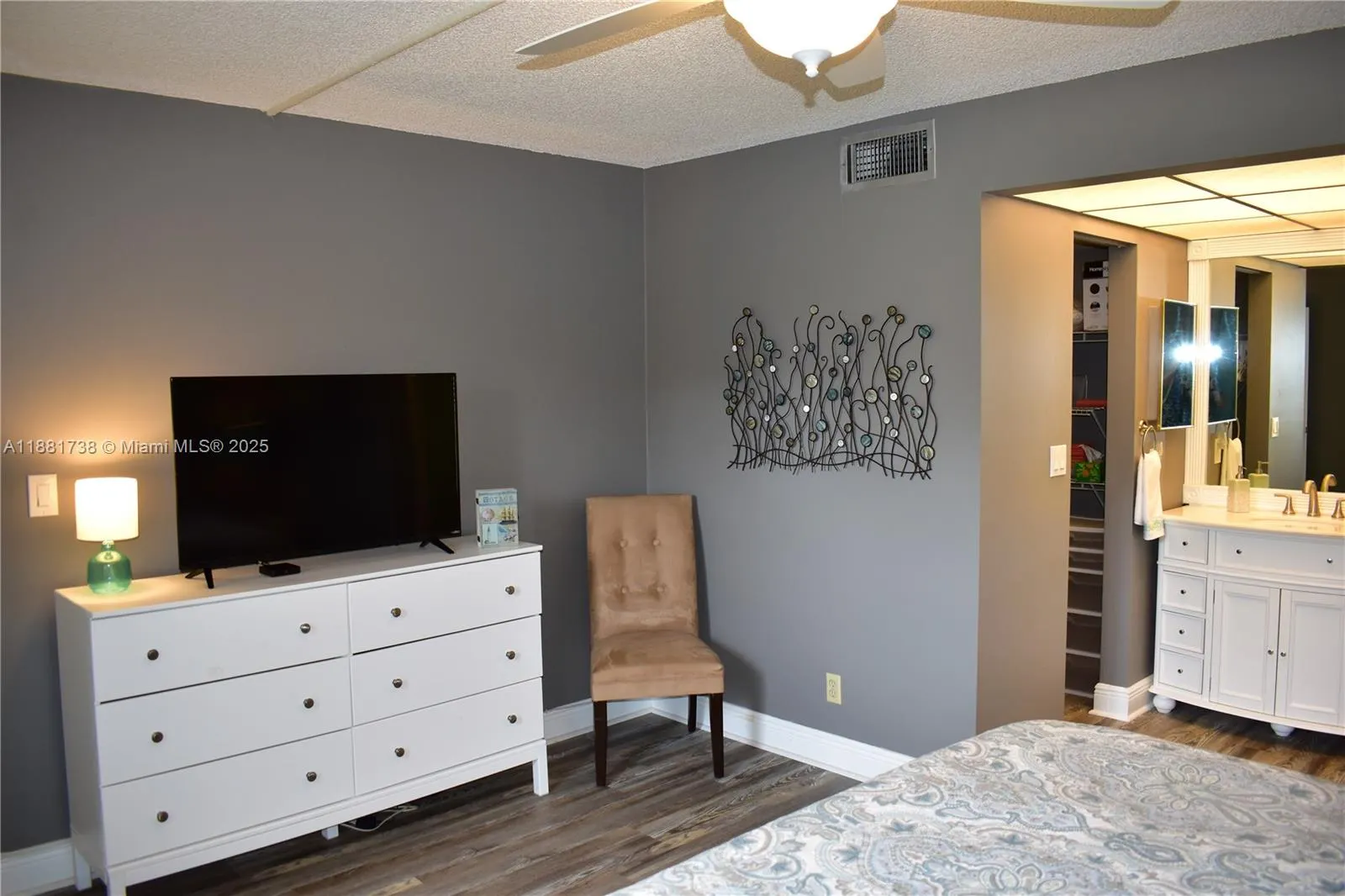 9320 Sunrise Lakes Blvd, #108