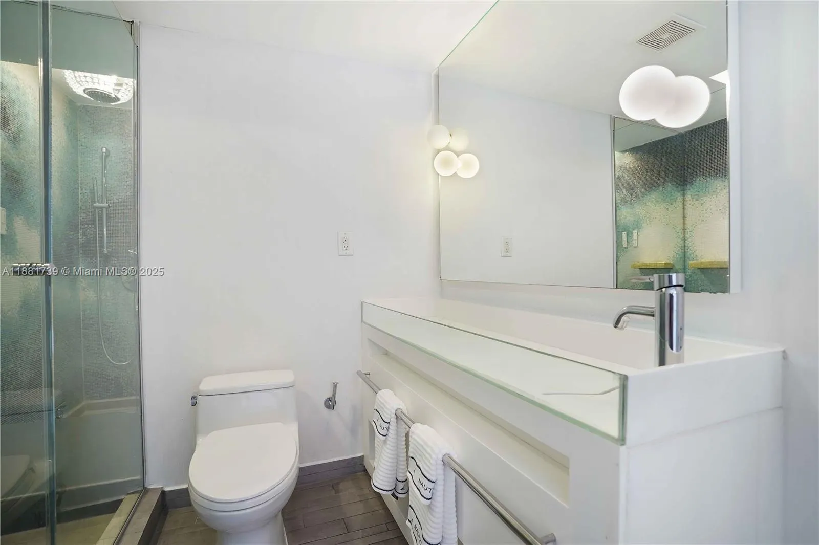 1100 West Ave, #1115