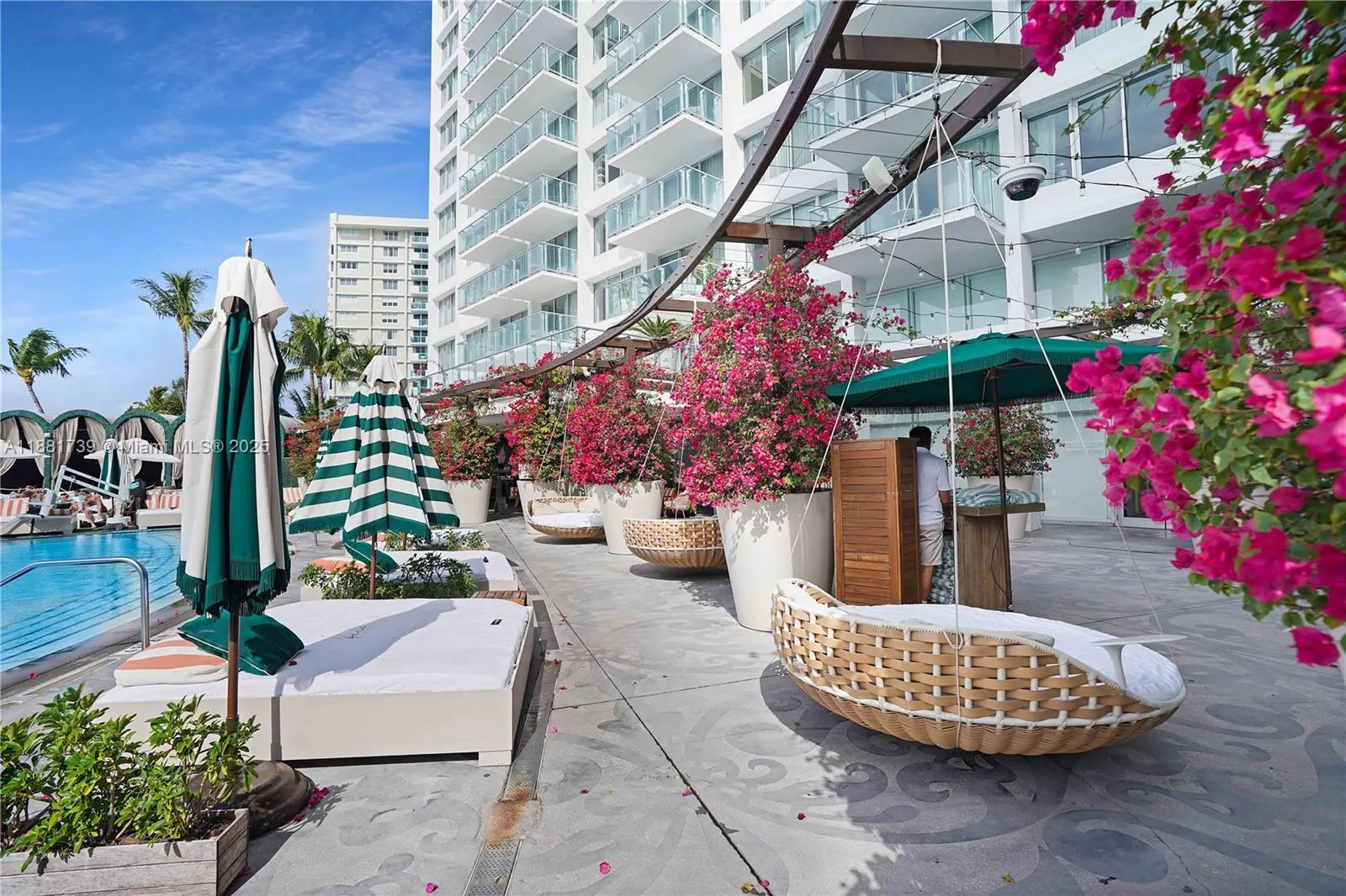 1100 West Ave, #1115