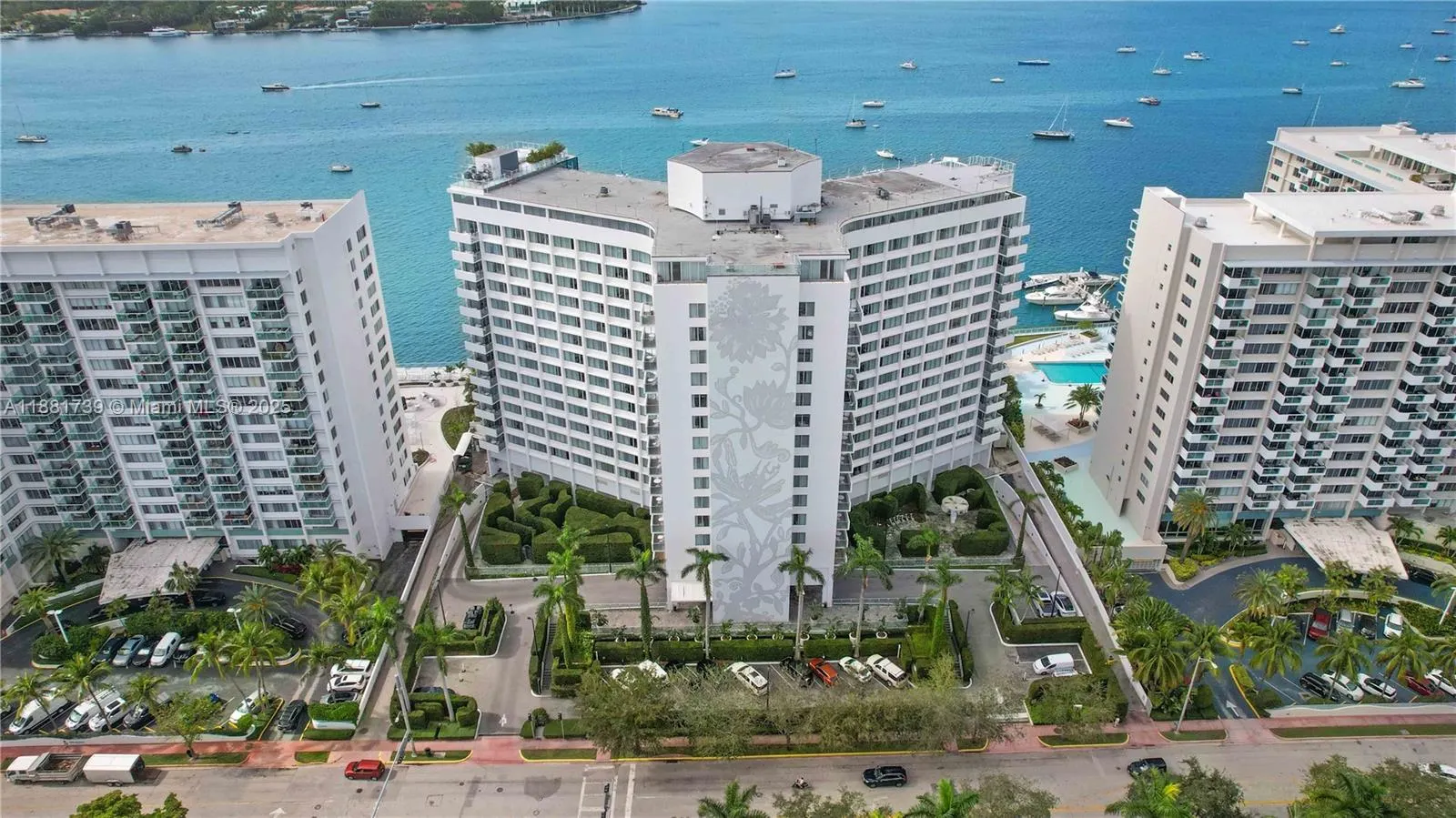 1100 West Ave, #1115