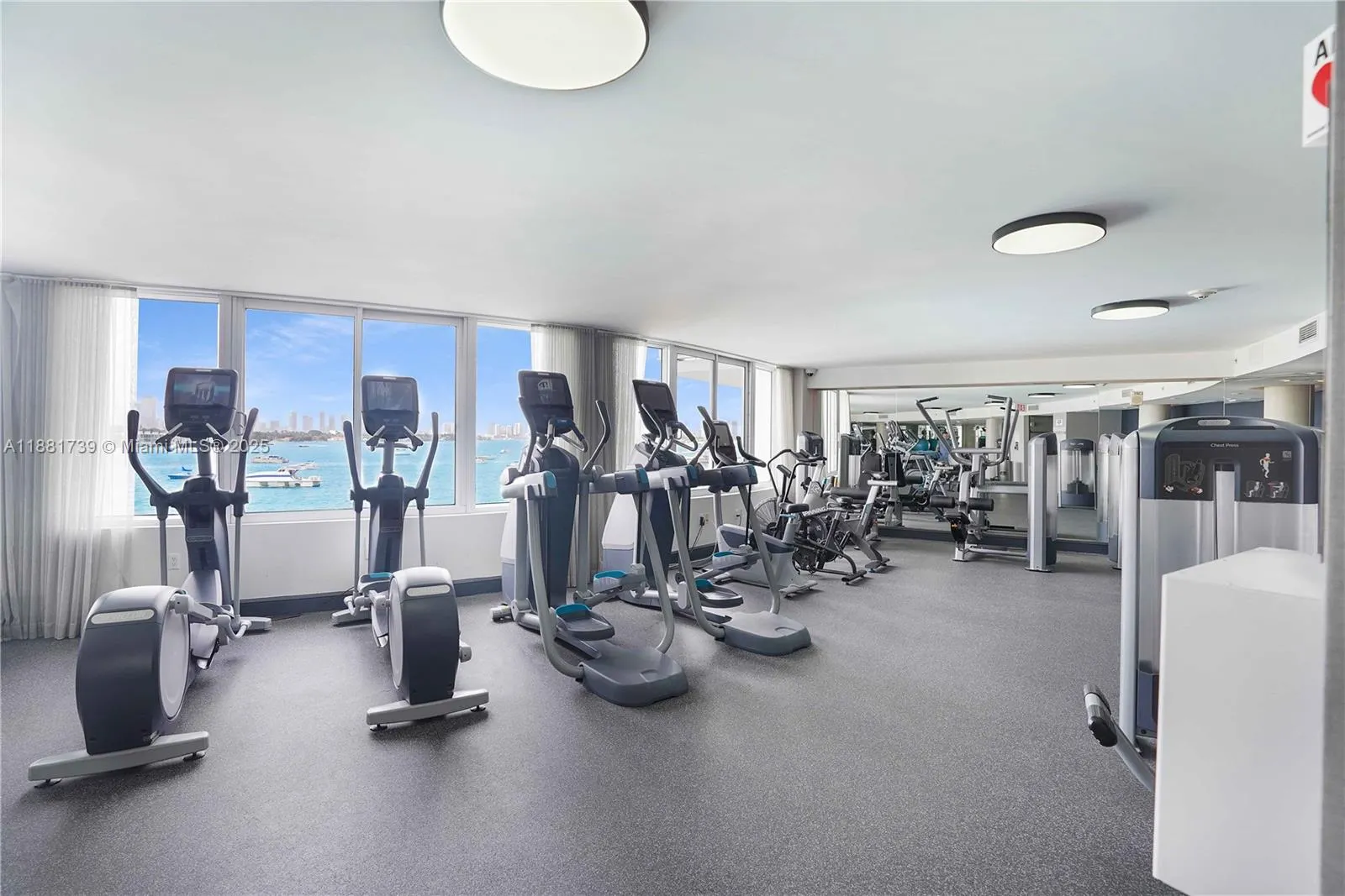1100 West Ave, #1115