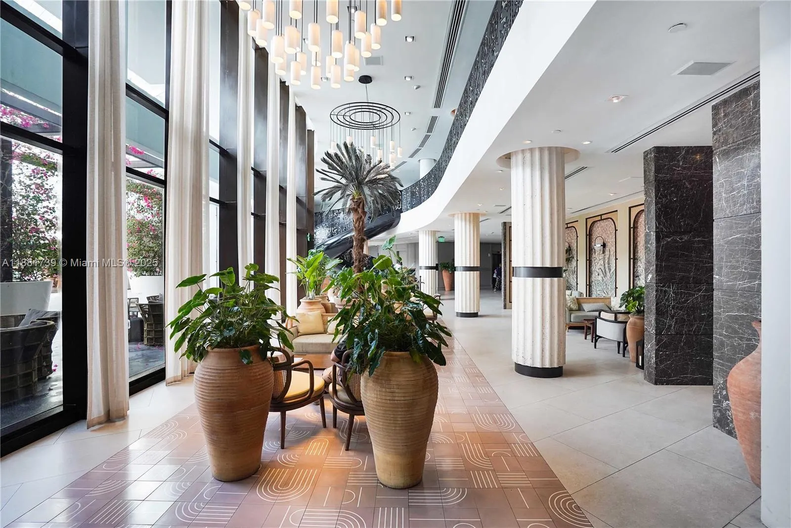 1100 West Ave, #1115