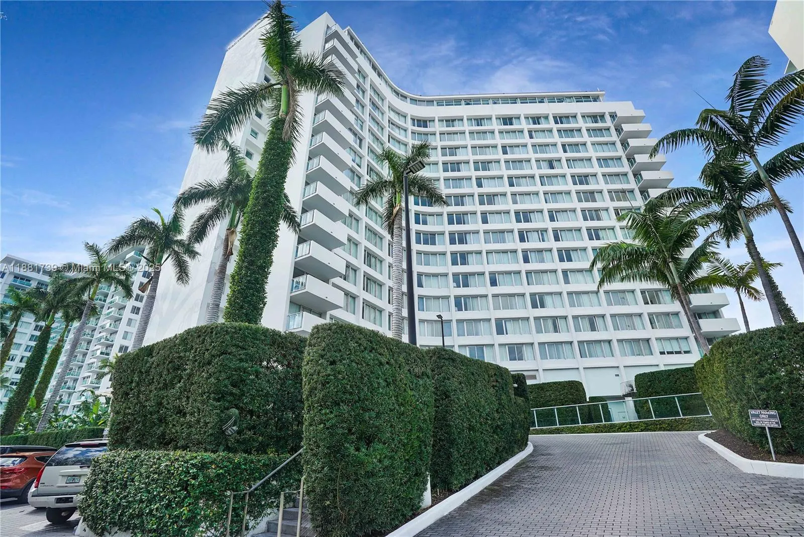 1100 West Ave, #1115