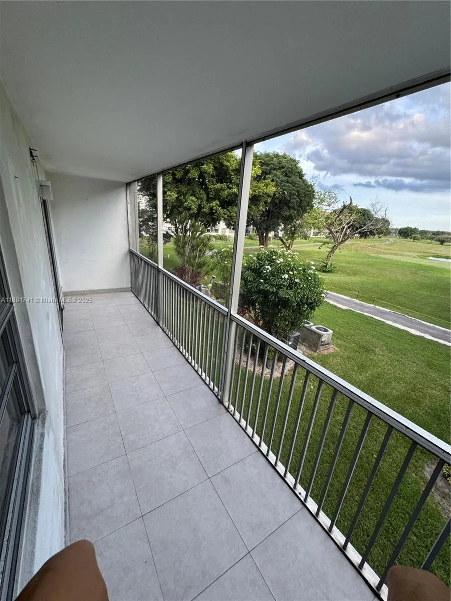 13450 SW 3rd St, #203D
