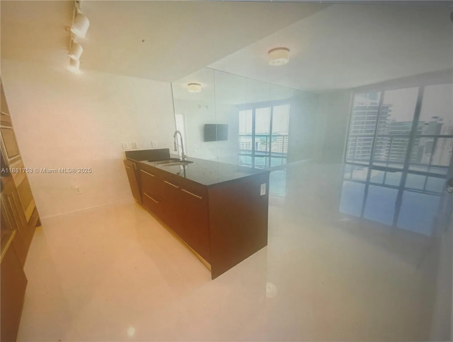 475 Brickell Ave, #4812