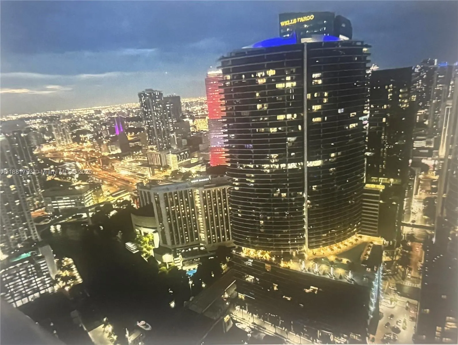 475 Brickell Ave, #4812