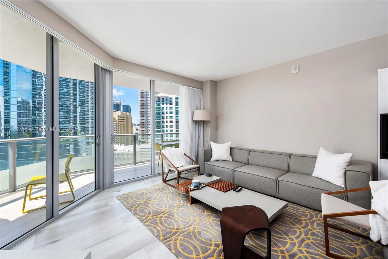 1300 Brickell Bay Dr, #1702