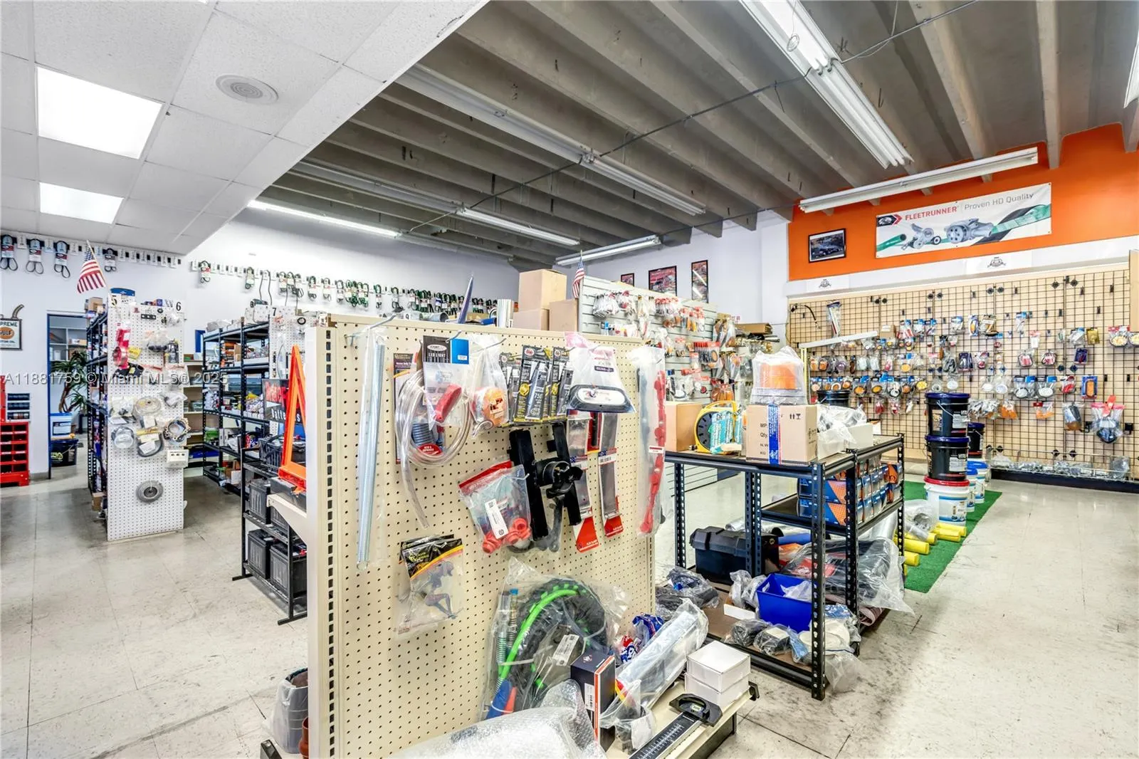 24 SW 6th Ave