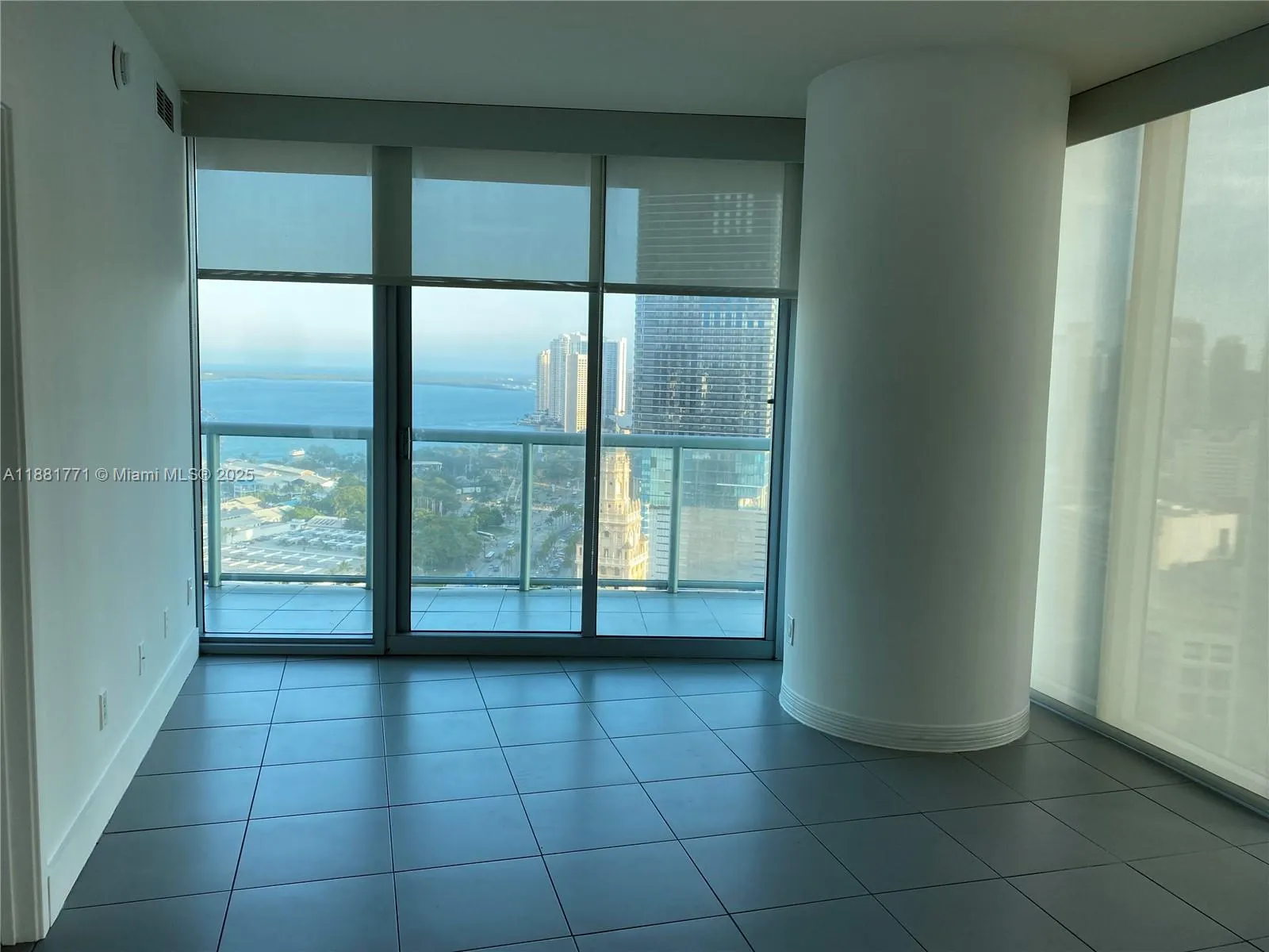 888 Biscayne Blvd, #3001
