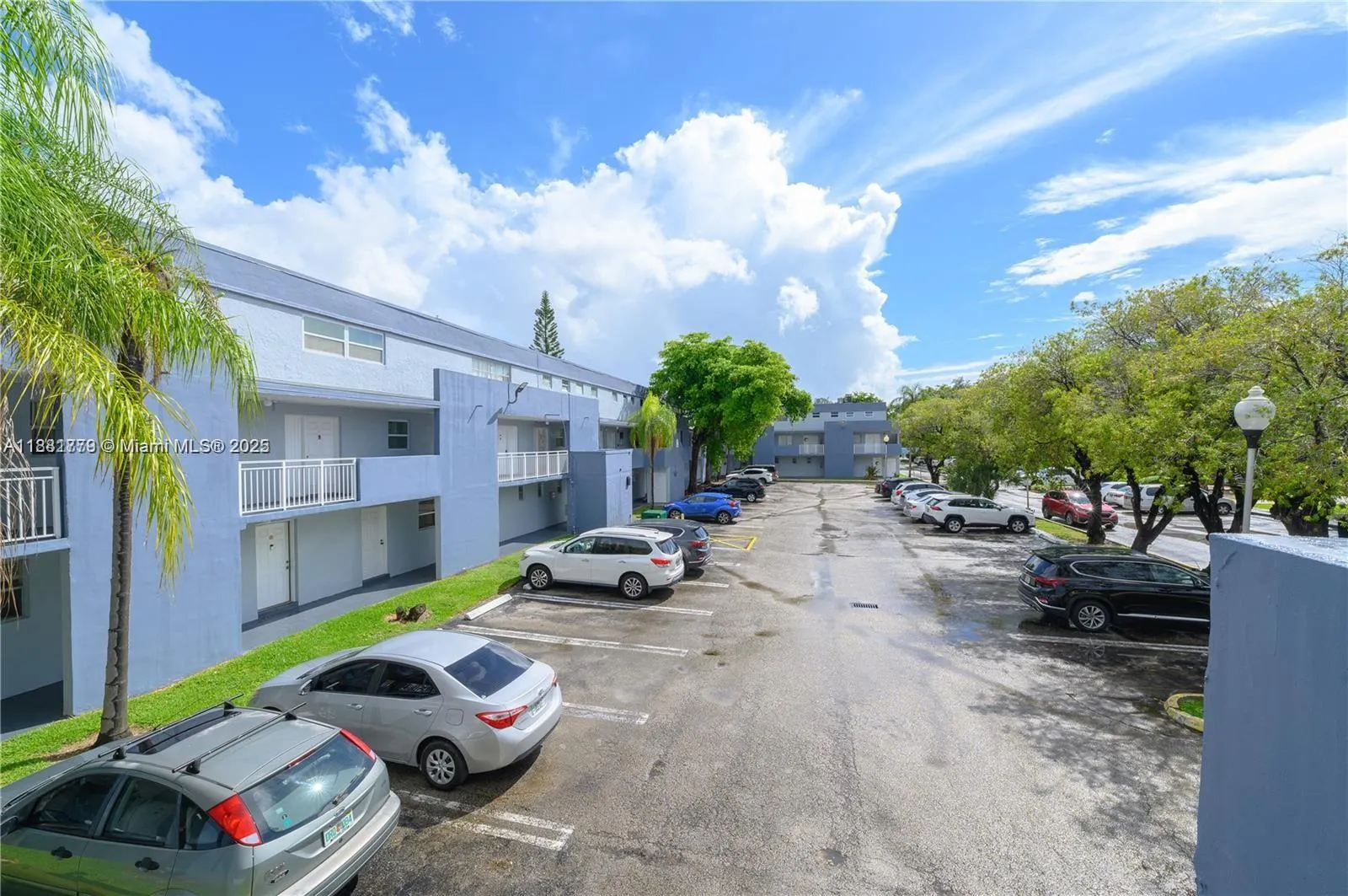 9375 Fontainebleau Blvd, #L417
