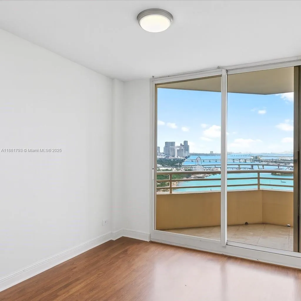 888 Brickell Key, #2510