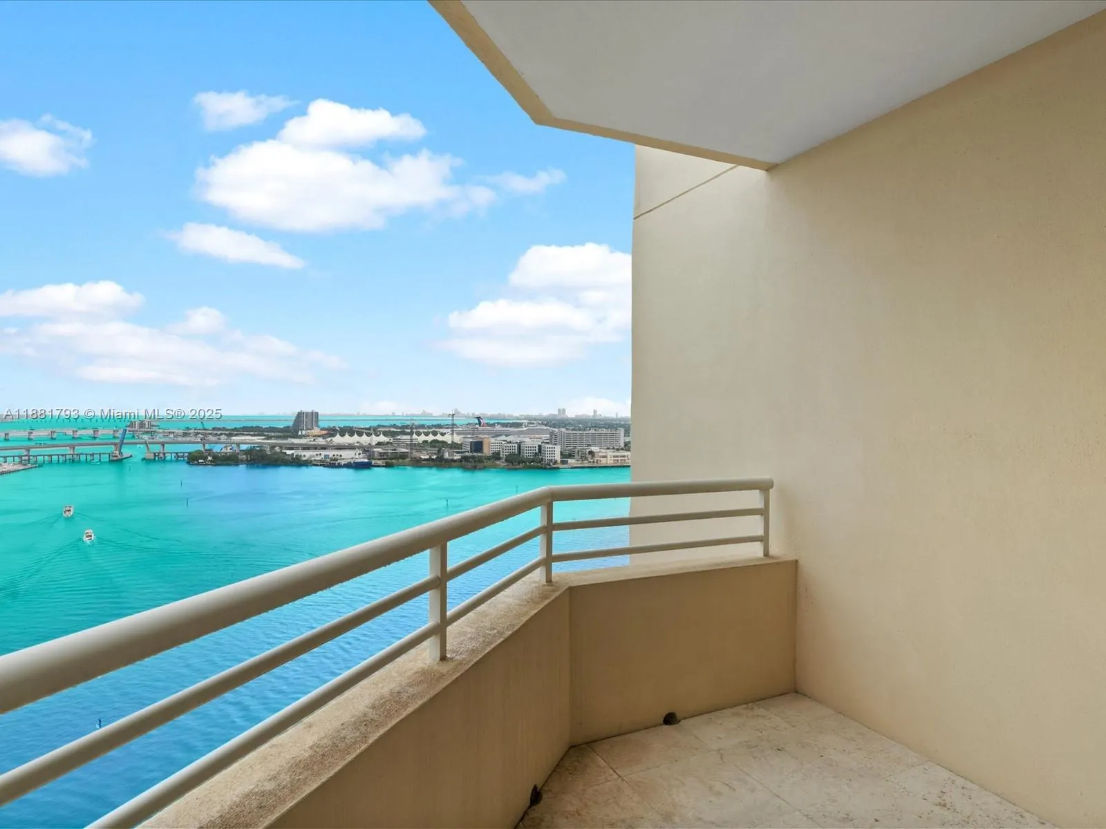 888 Brickell Key, #2510