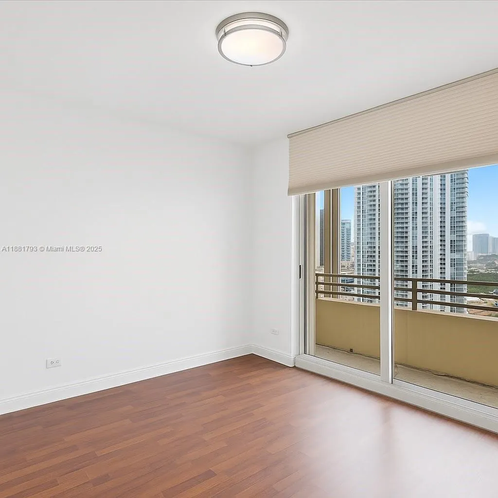 888 Brickell Key, #2510