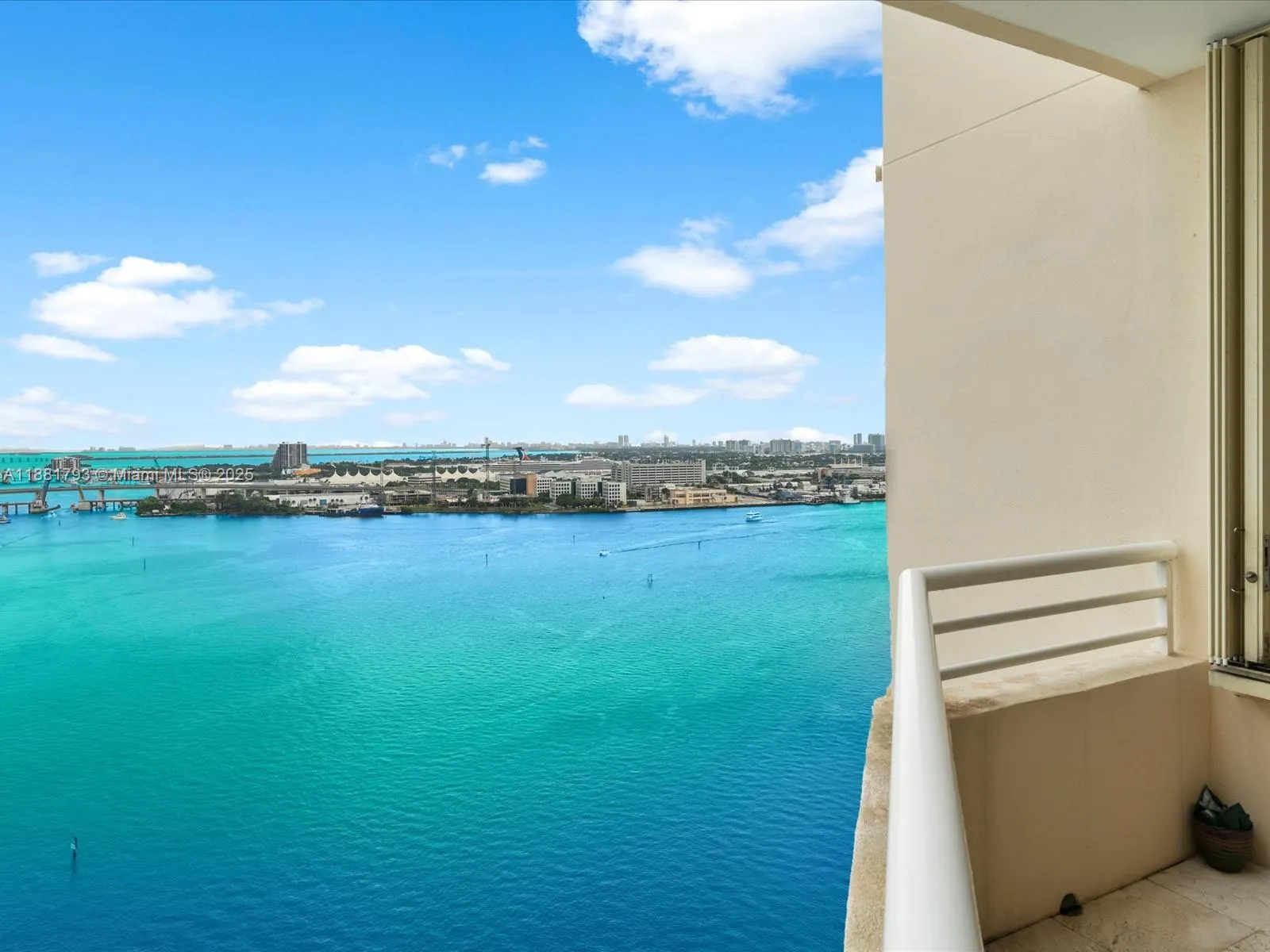888 Brickell Key, #2510
