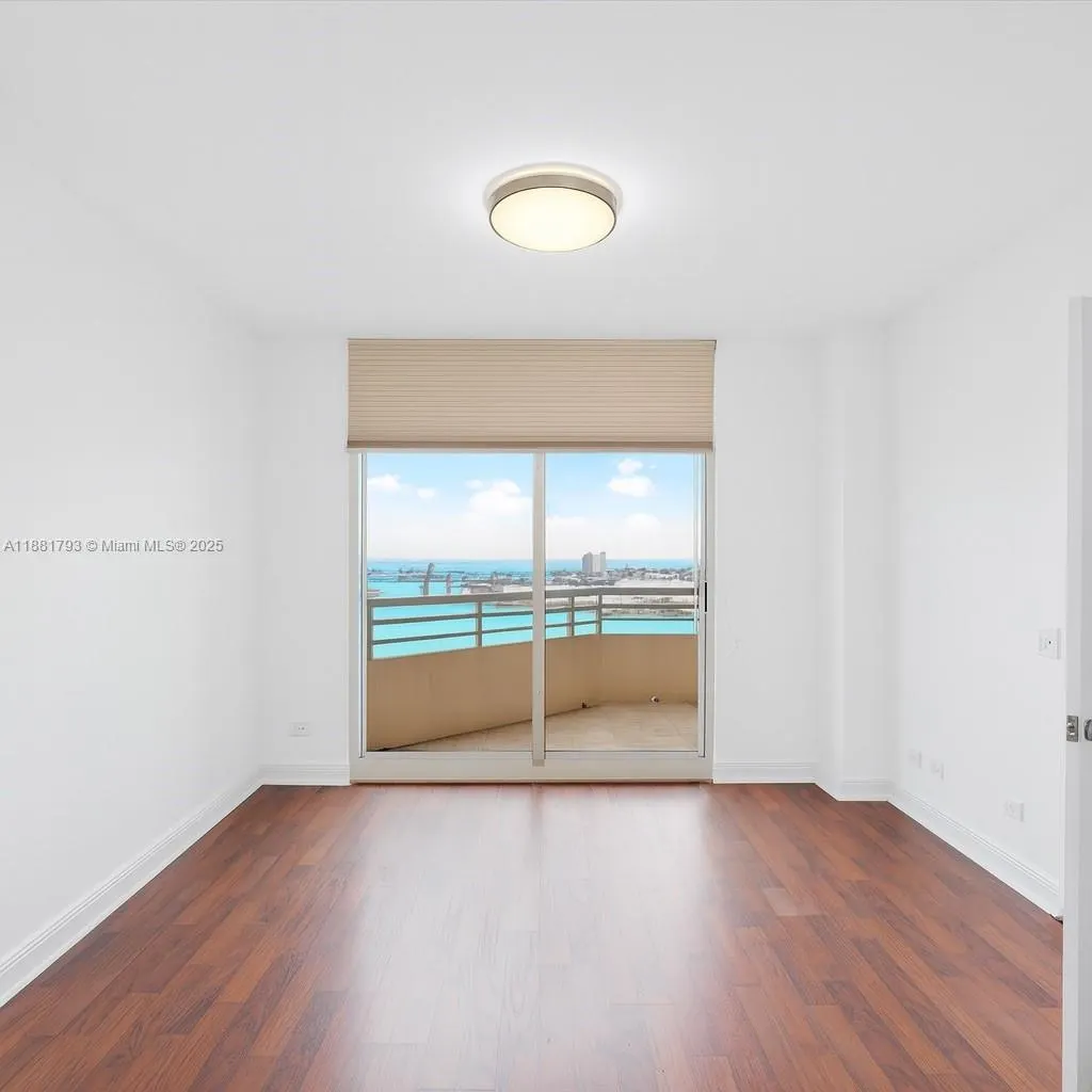 888 Brickell Key, #2510