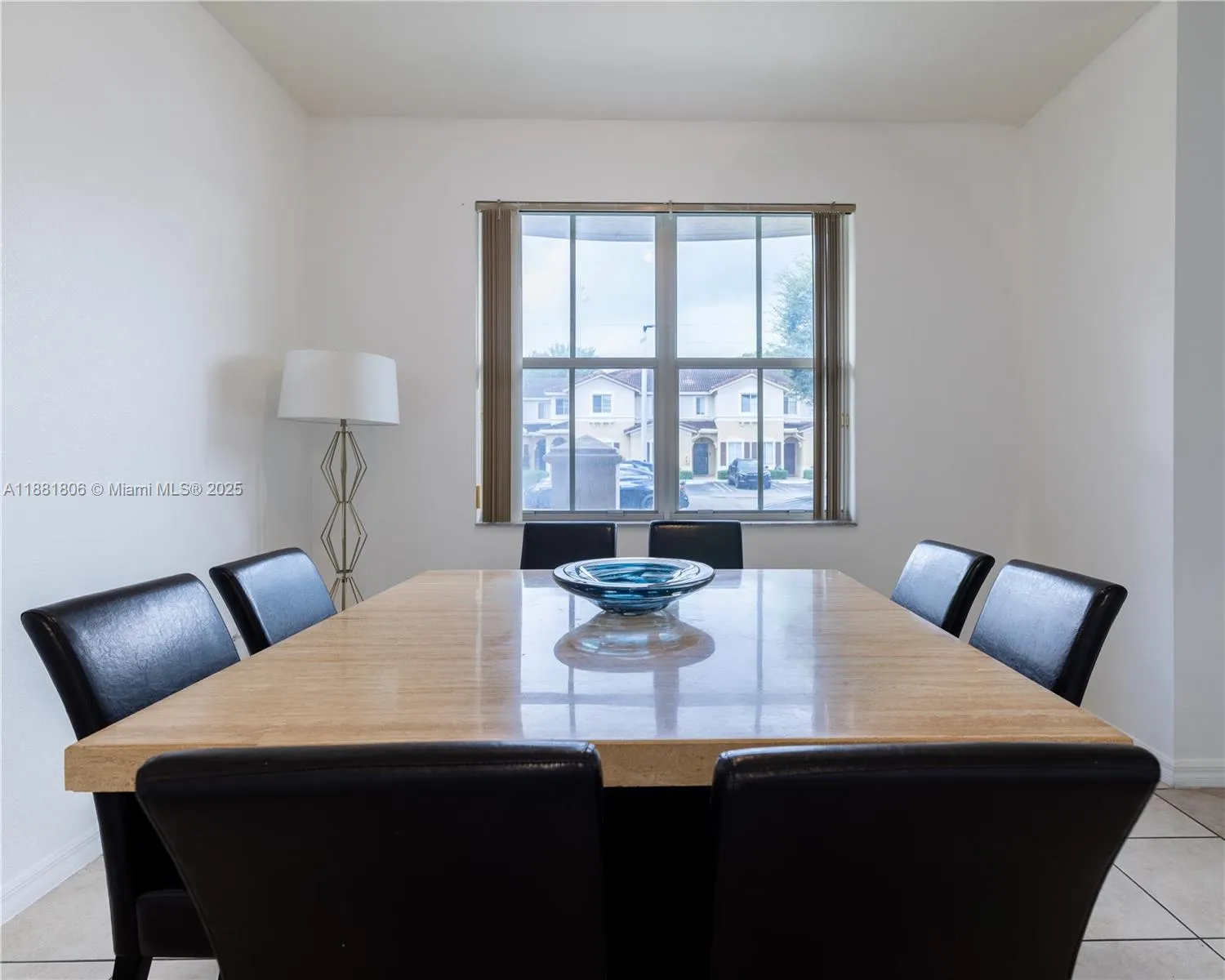 8826 W Flagler St, #113