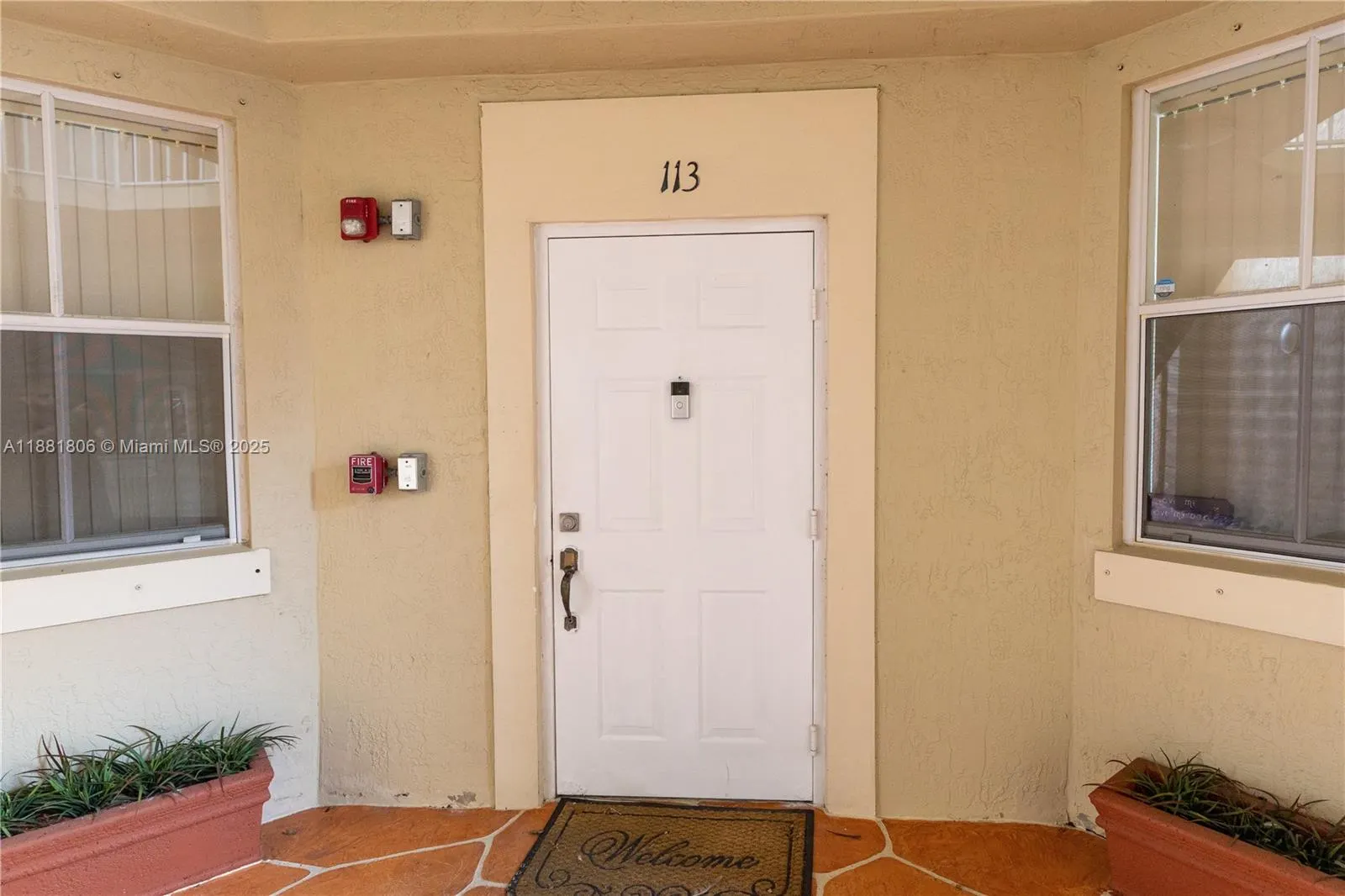 8826 W Flagler St, #113