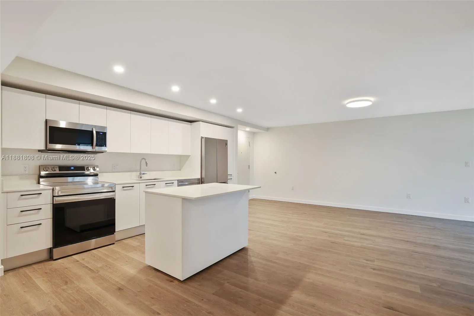 1500 Bay Rd, #N-1423