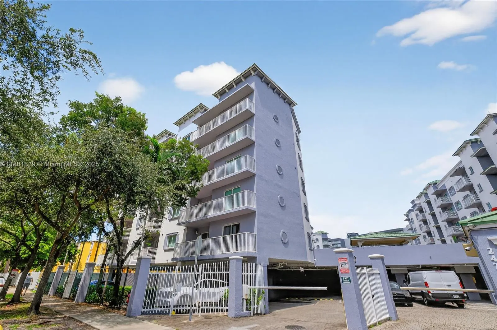2475 NW 16th St Rd, #308