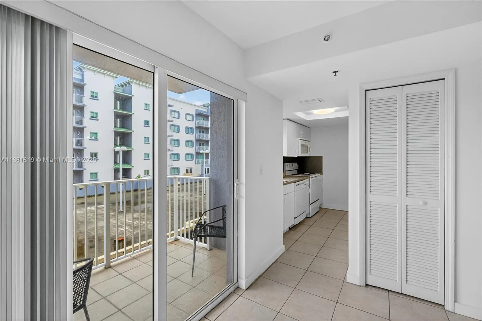 2475 NW 16th St Rd, #308