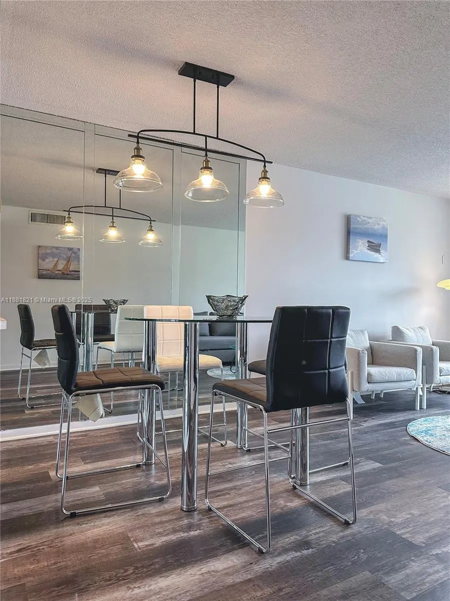 8881 Sunrise Lakes Blvd, #108