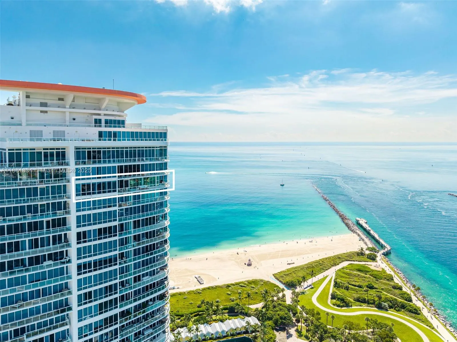 100 S Pointe Dr, #3803
