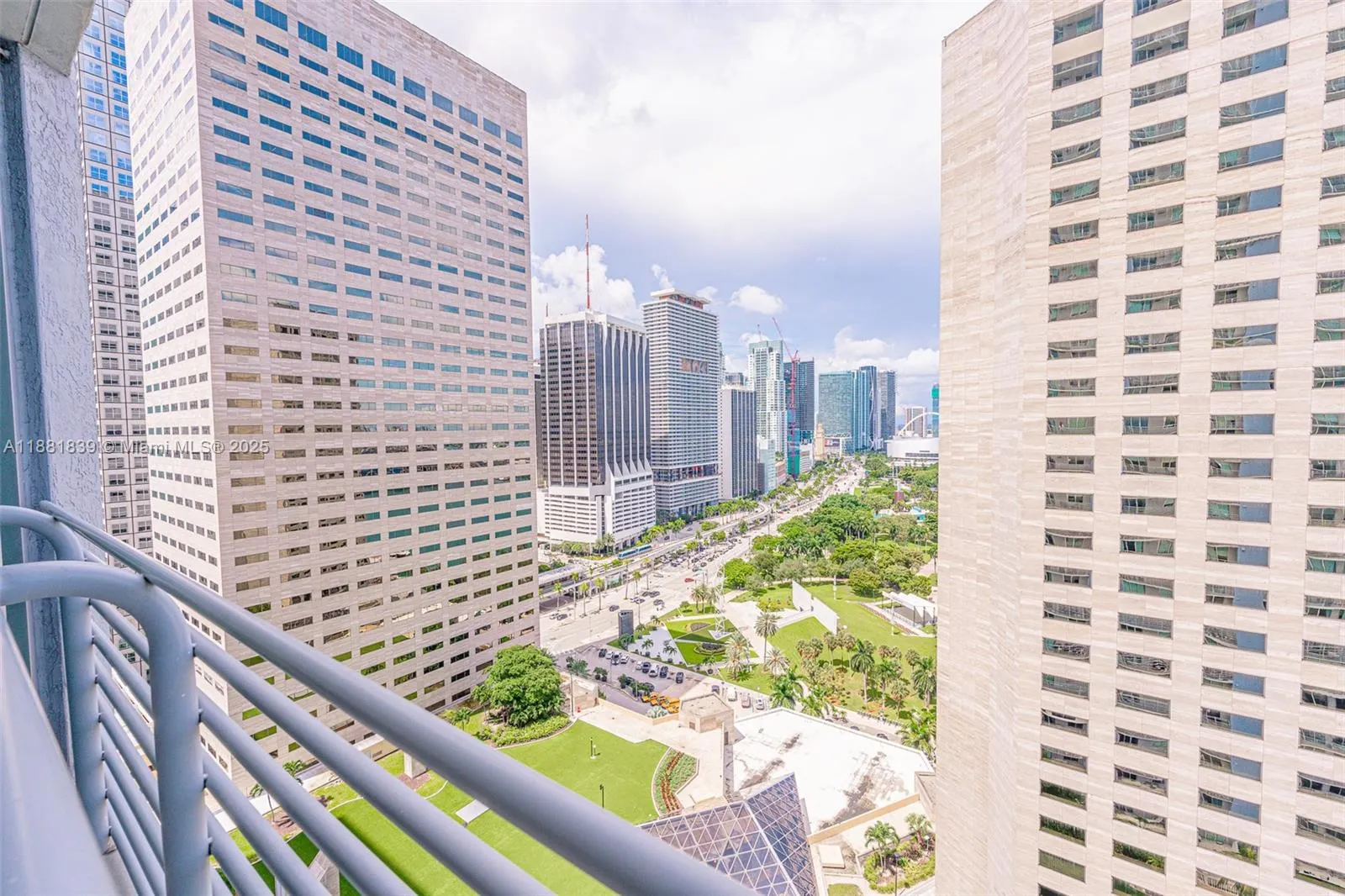 335 S Biscayne Blvd, #2602