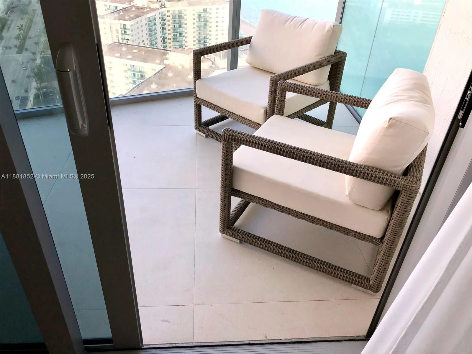 4111 S Ocean Dr, #2910