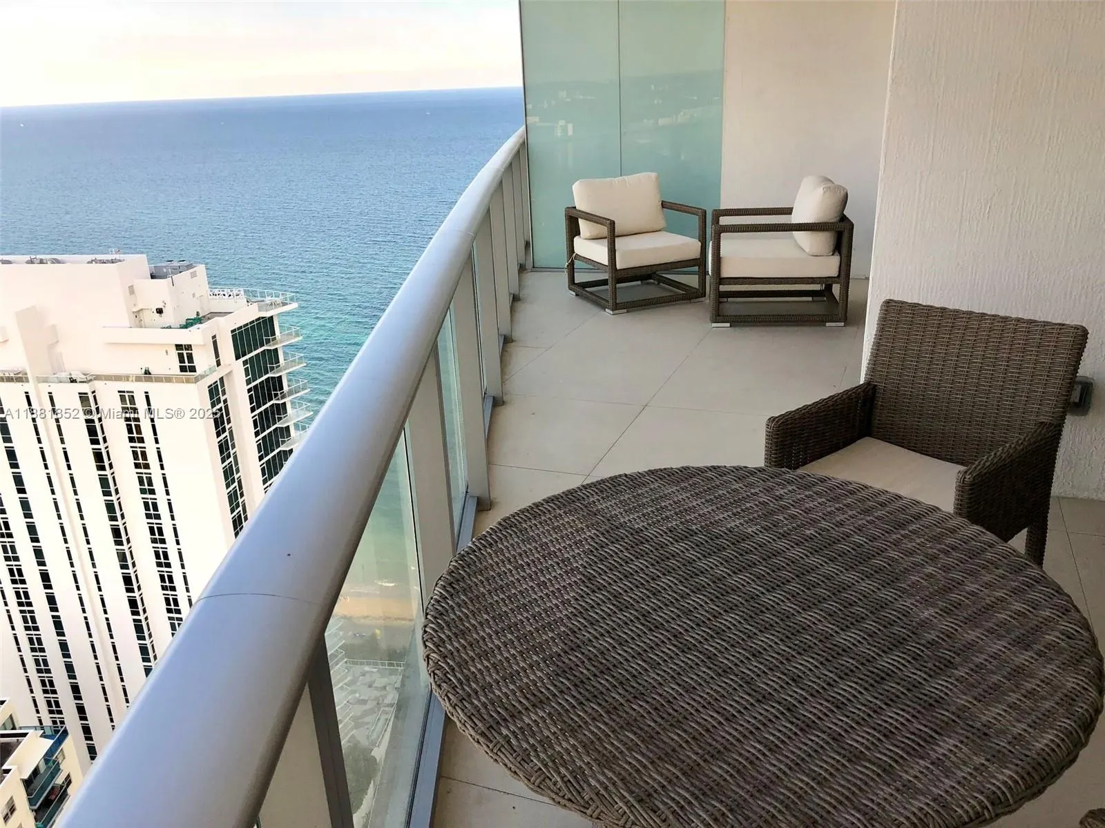 4111 S Ocean Dr, #2910