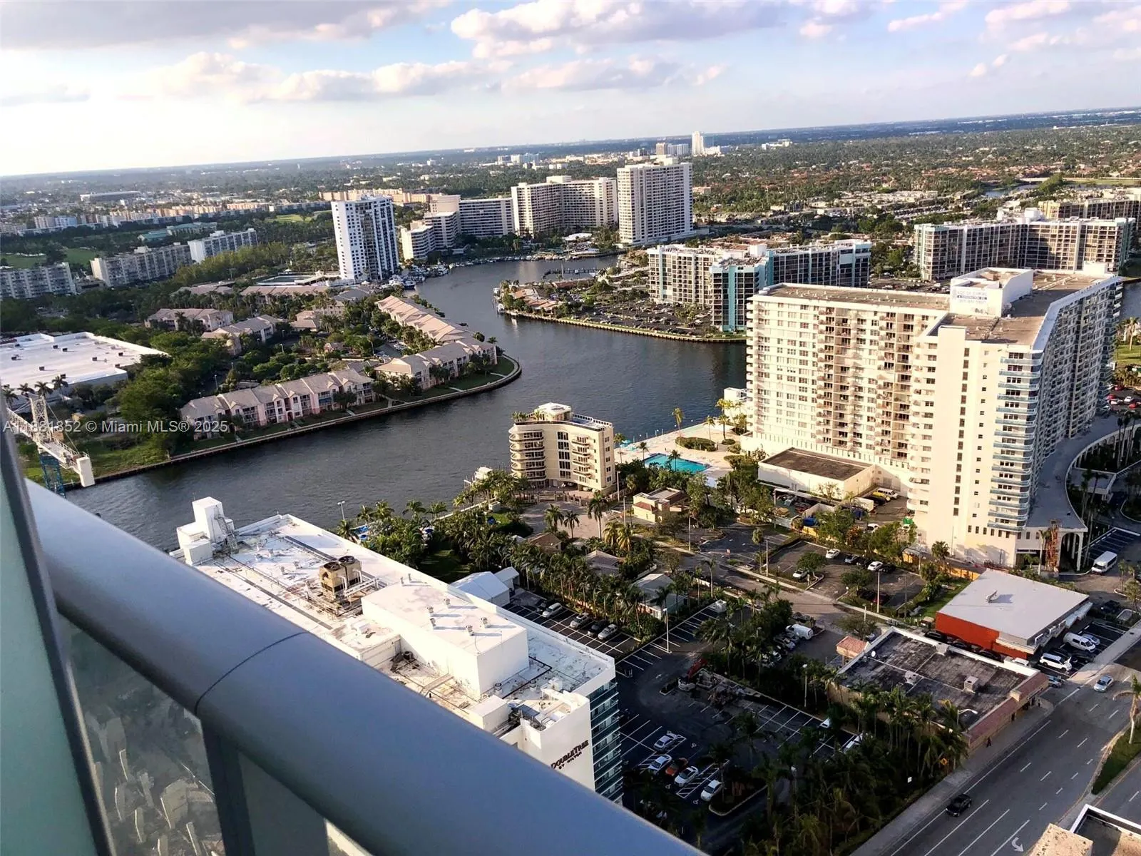 4111 S Ocean Dr, #2910