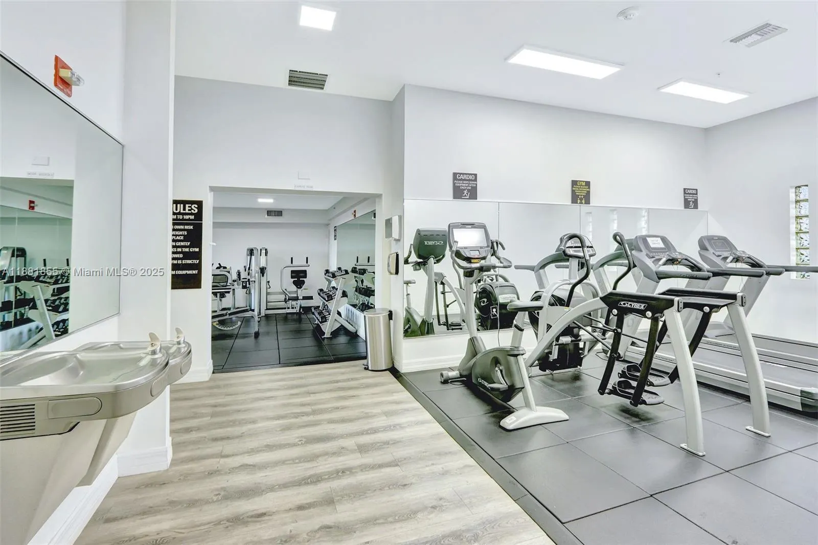 816 NW 11th St, #905