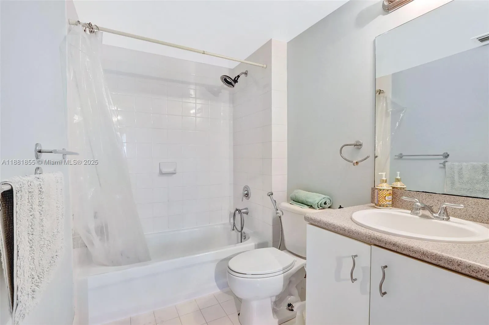 816 NW 11th St, #905