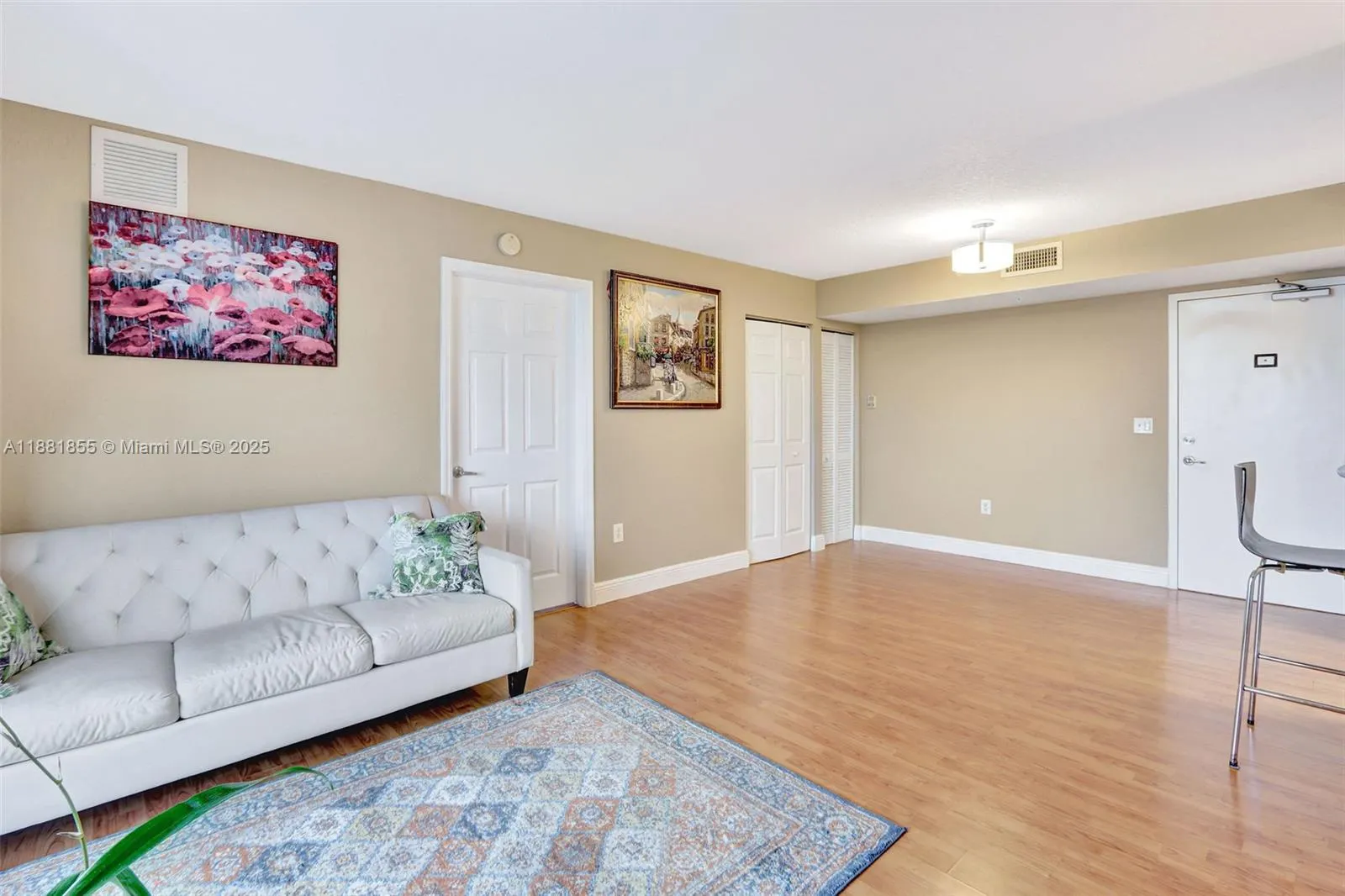 816 NW 11th St, #905