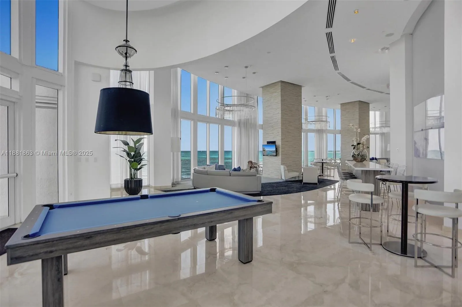 16001 Collins Ave, #805