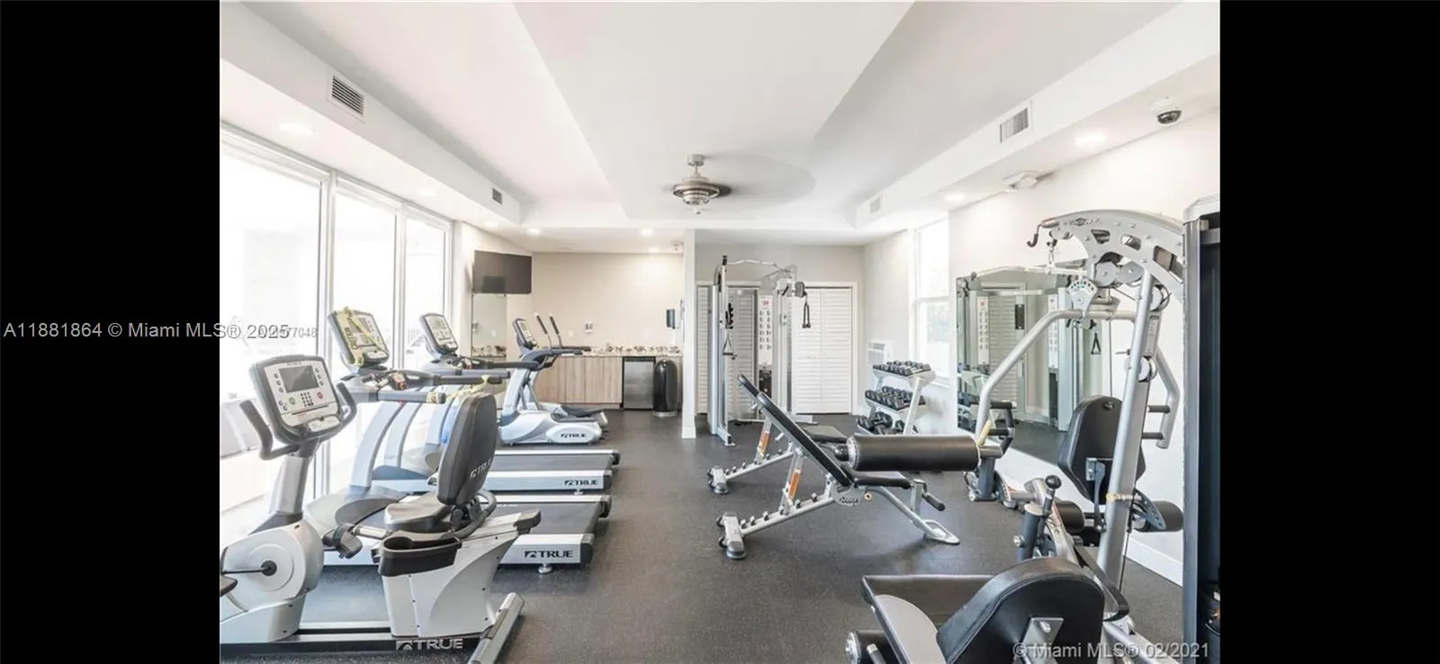 2200 NE 33rd Ave, #3G
