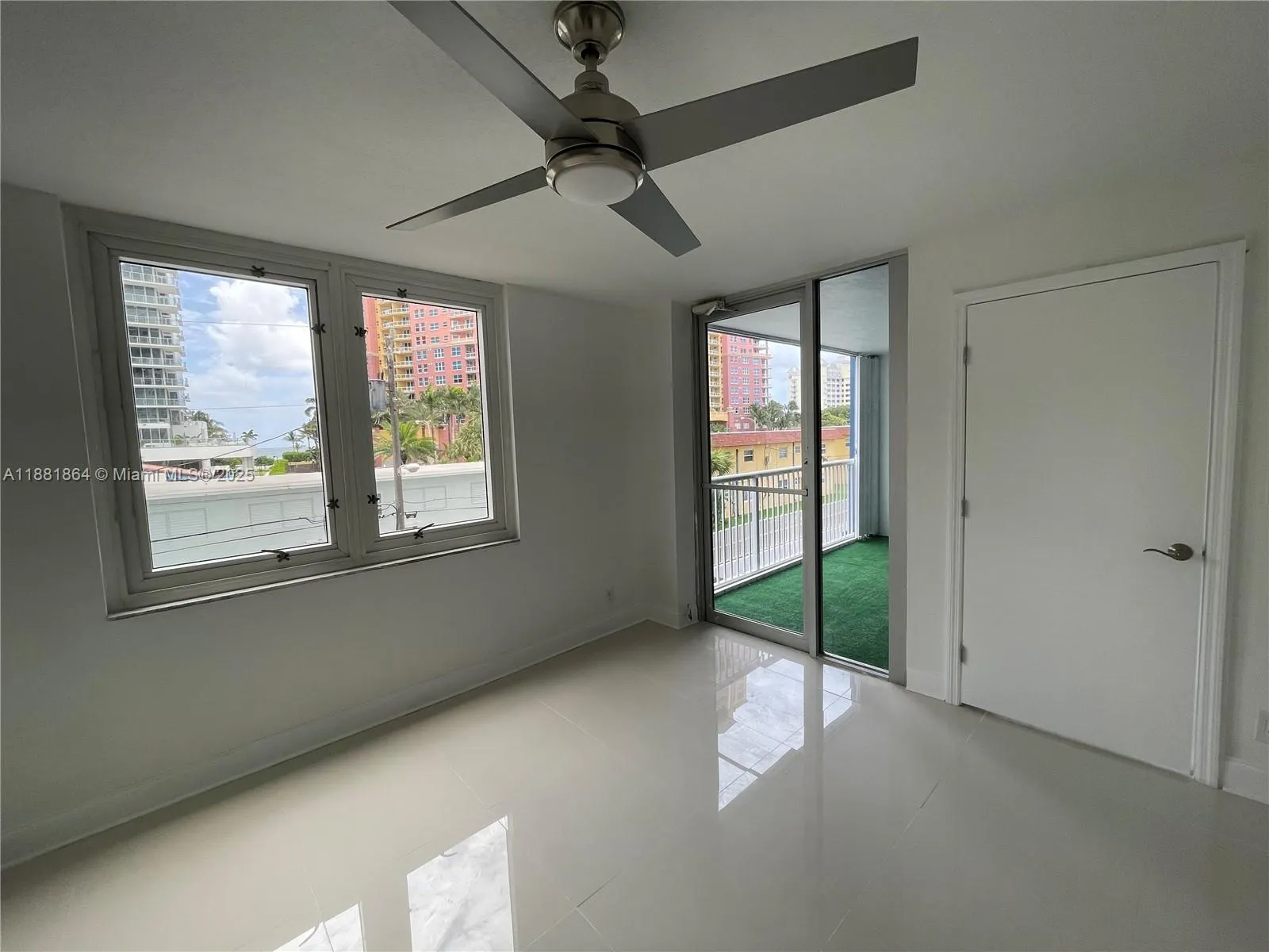 2200 NE 33rd Ave, #3G