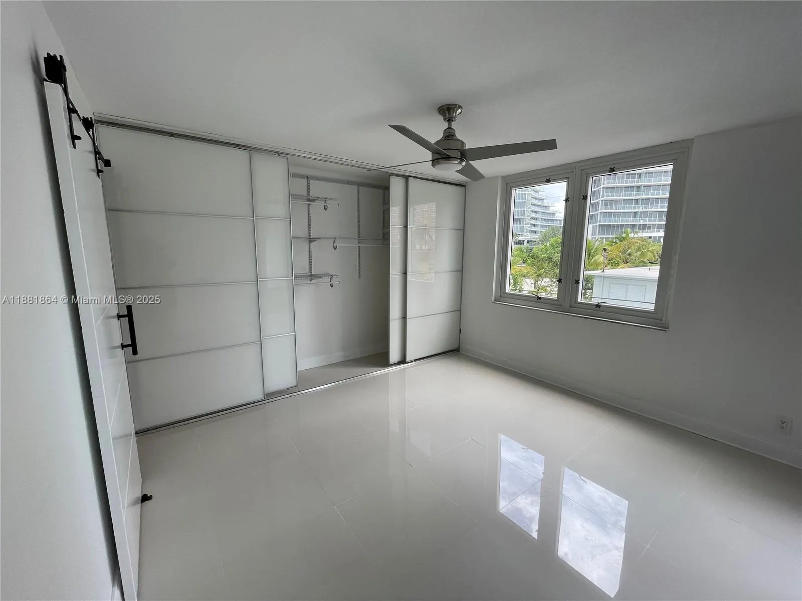 2200 NE 33rd Ave, #3G