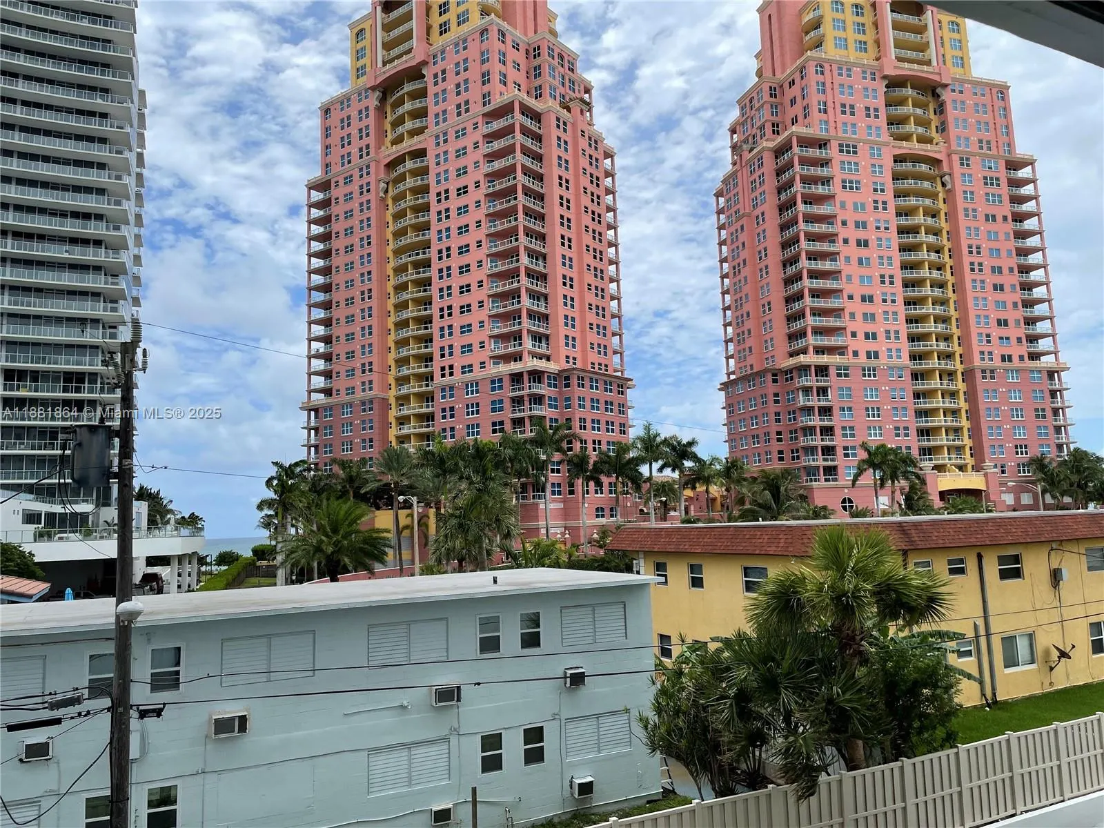 2200 NE 33rd Ave, #3G