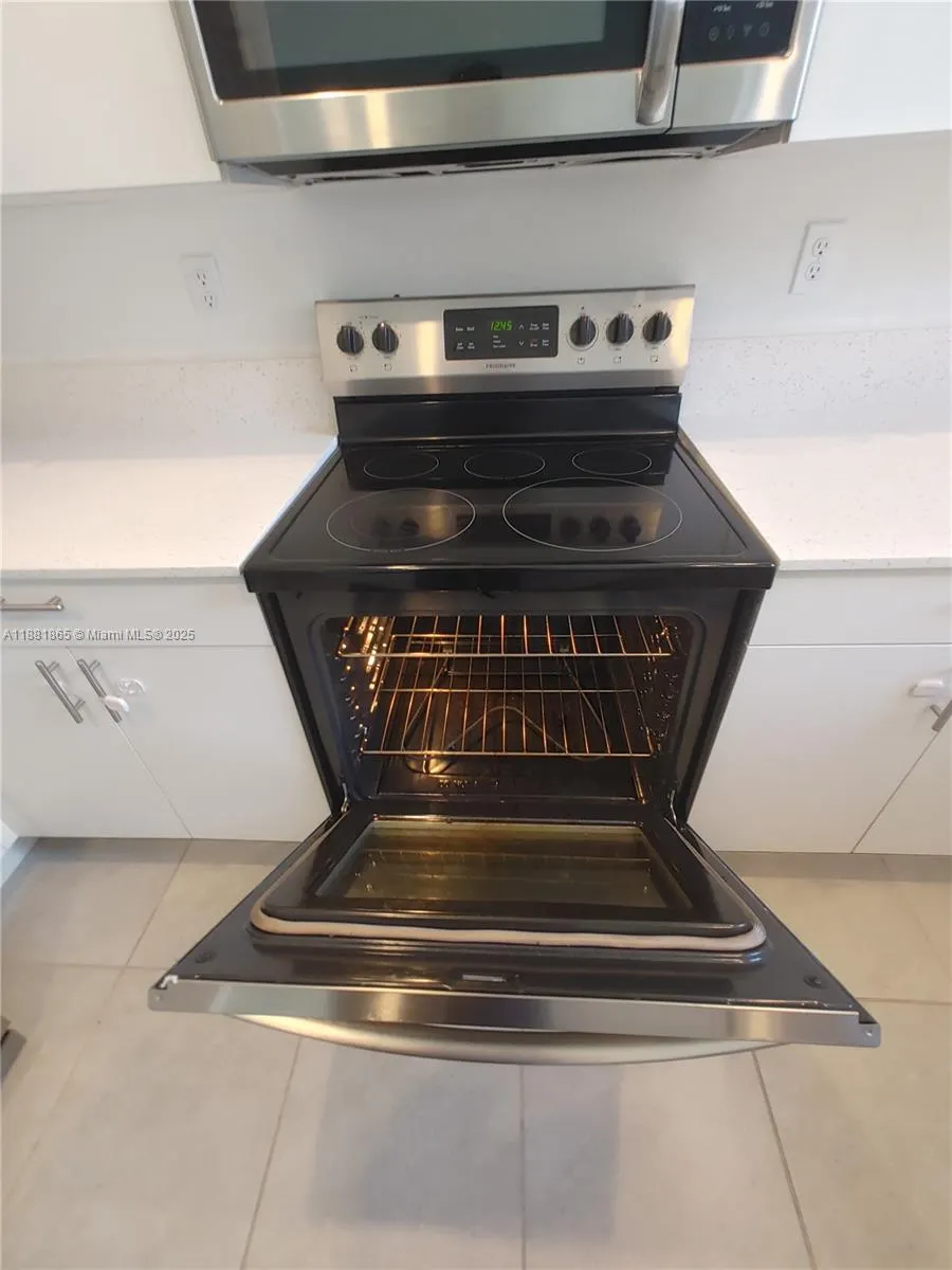 1766 SE 26th Rd