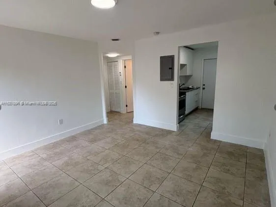 182 NW 51st St, #2