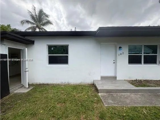 182 NW 51st St, #2
