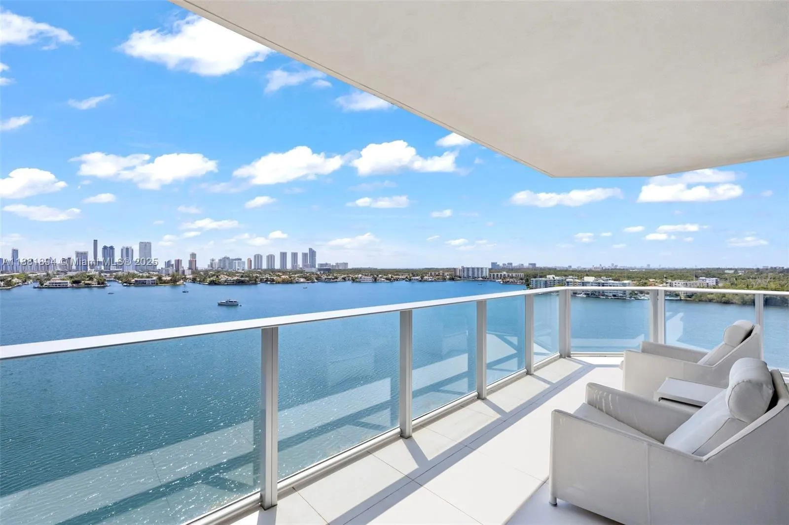 17111 Biscayne Blvd, #1110