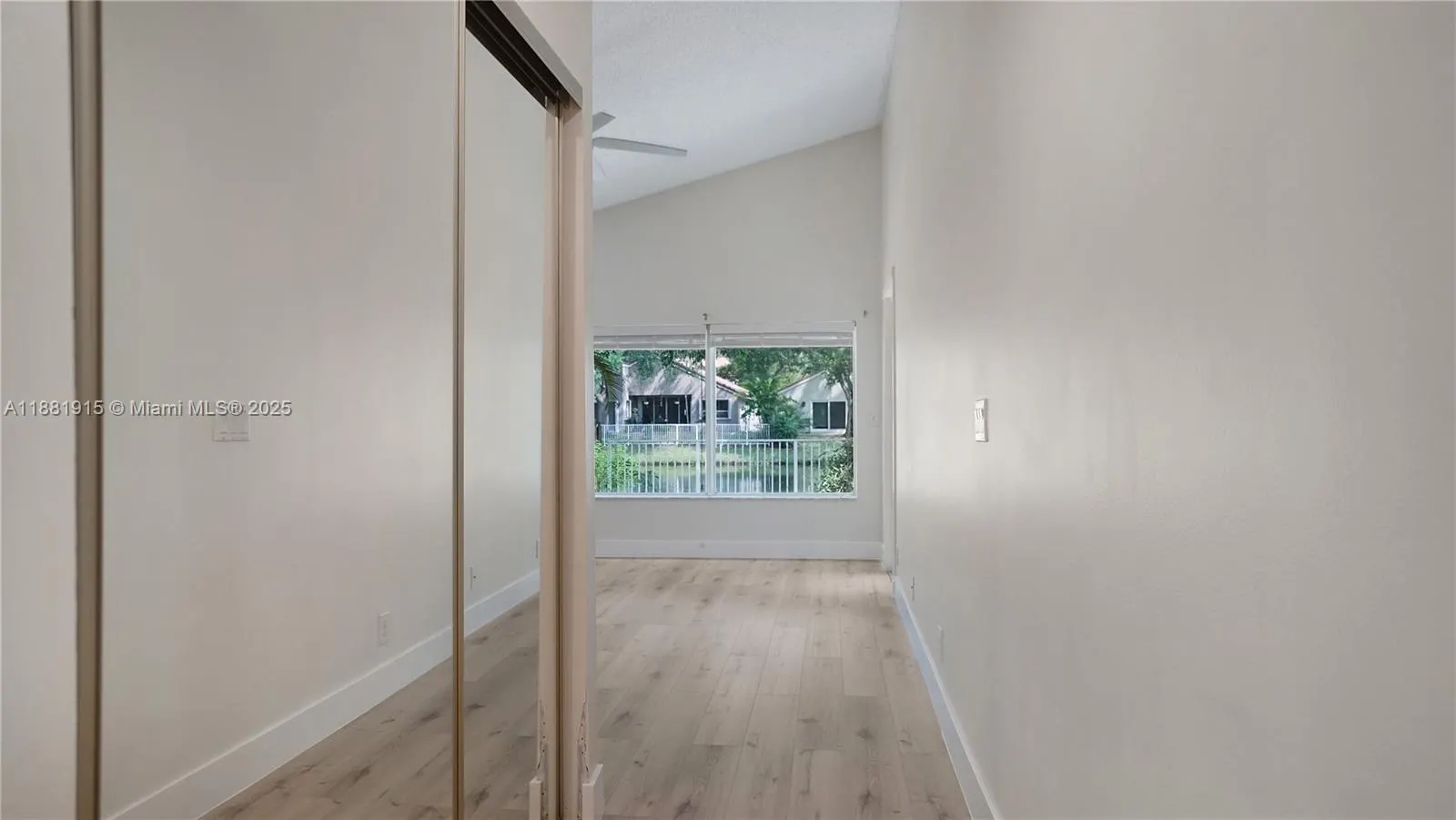 1051 NW 108th Ave