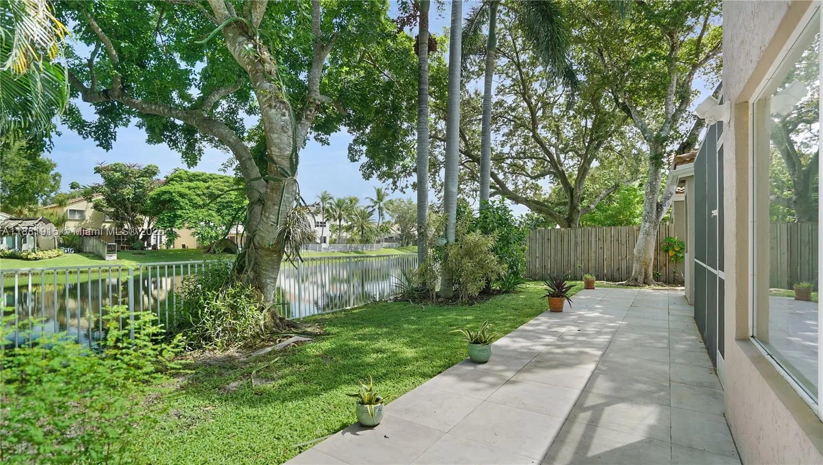 1051 NW 108th Ave