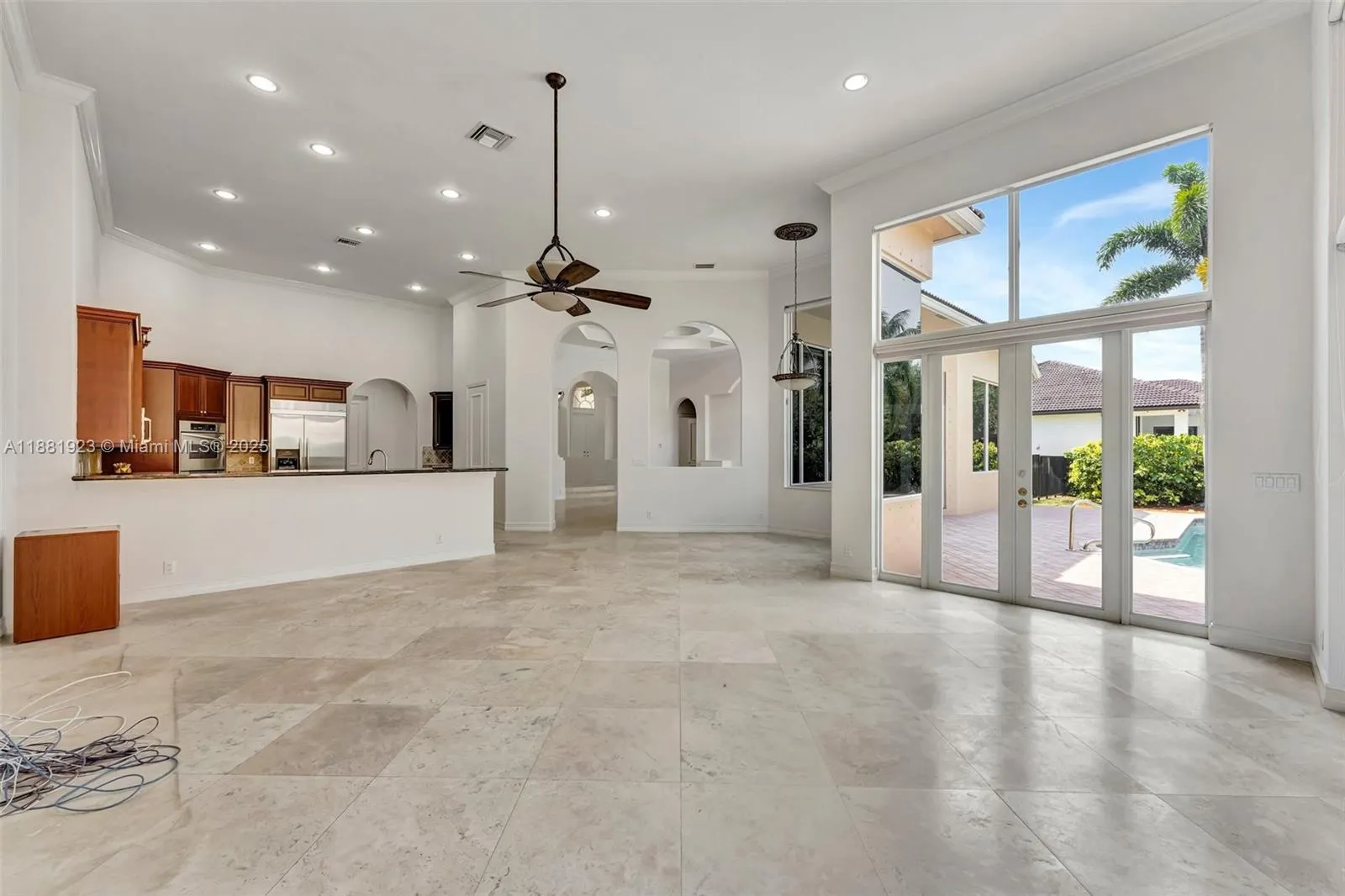 3203 W Stonebrook Cir