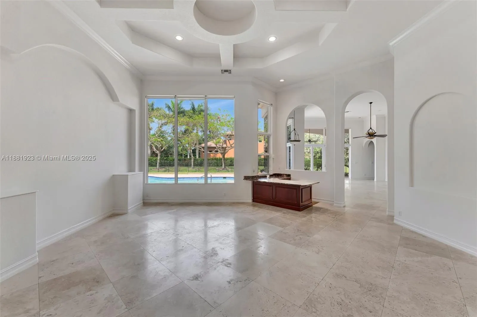 3203 W Stonebrook Cir