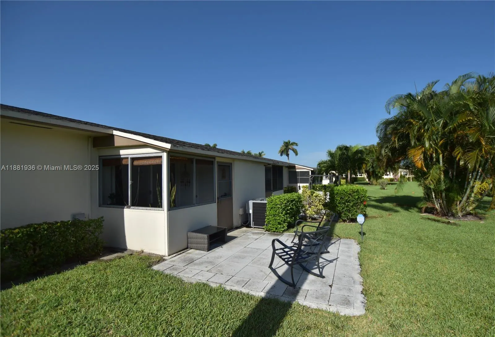 2572 E Emory Dr, #F