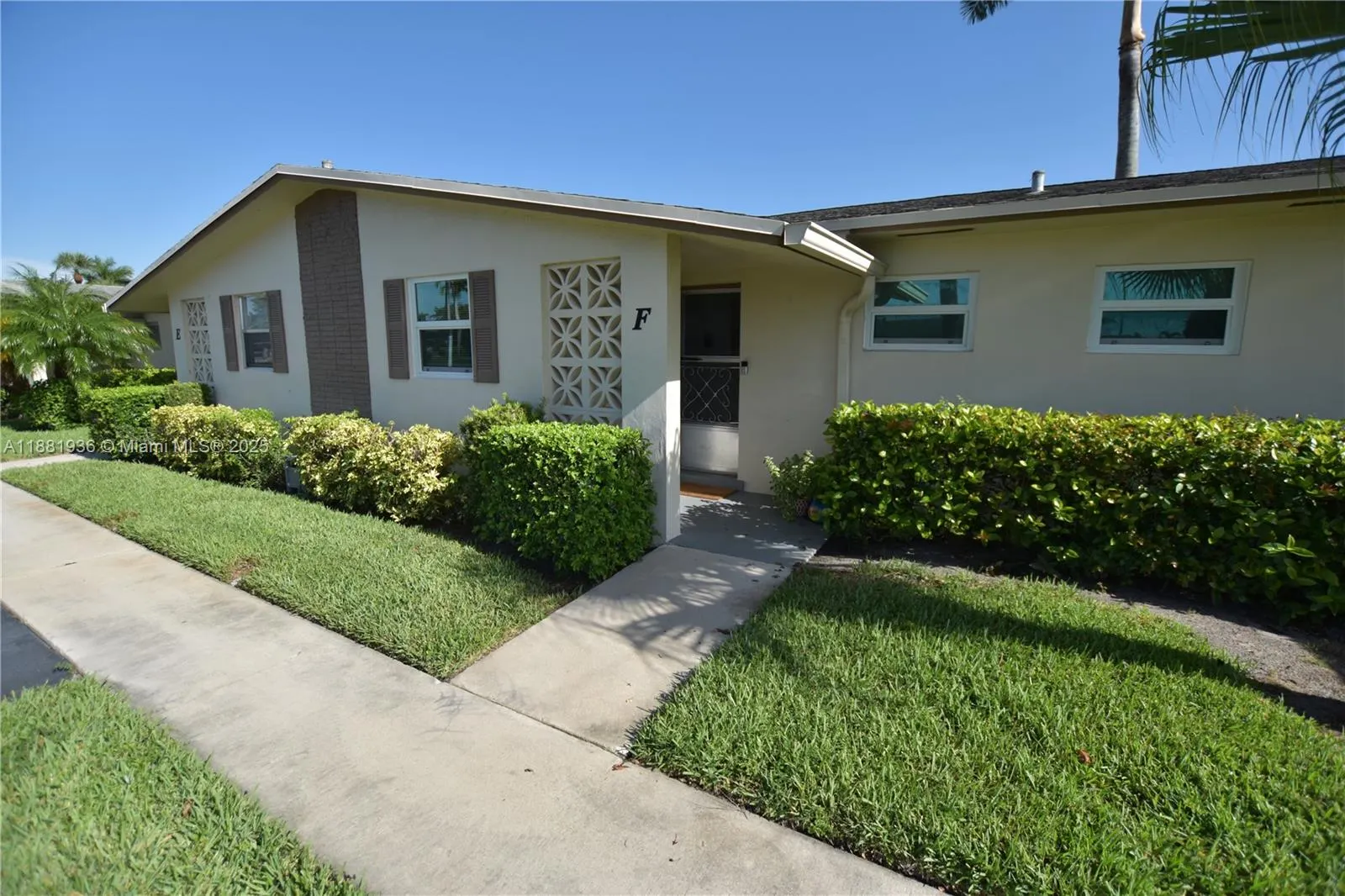 2572 E Emory Dr, #F