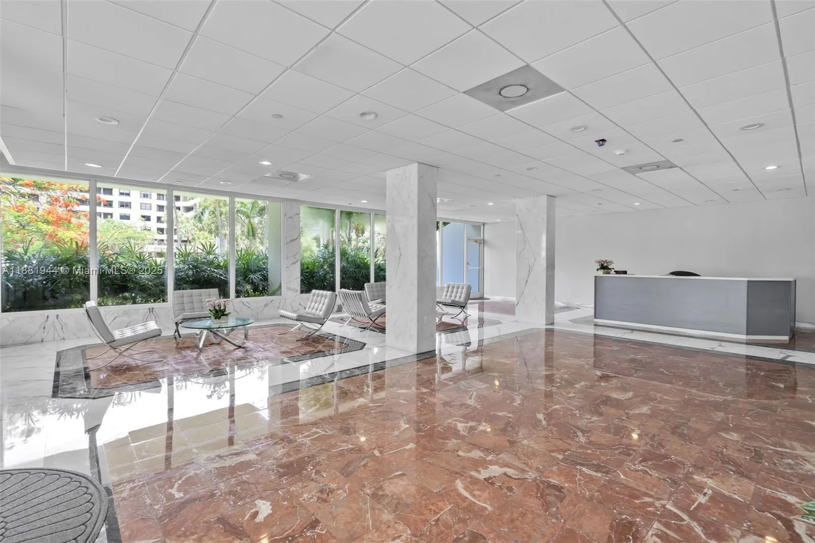 155 Ocean Lane Dr, #300