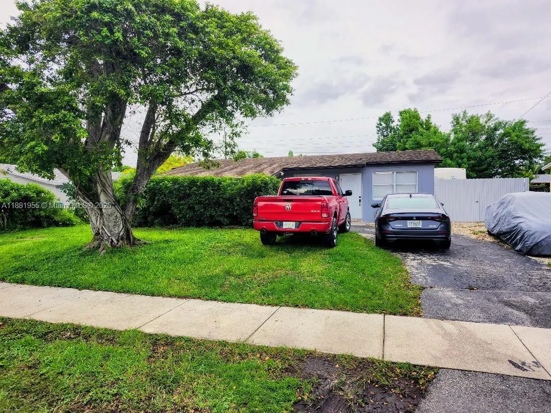 4301 NW 59th Ct